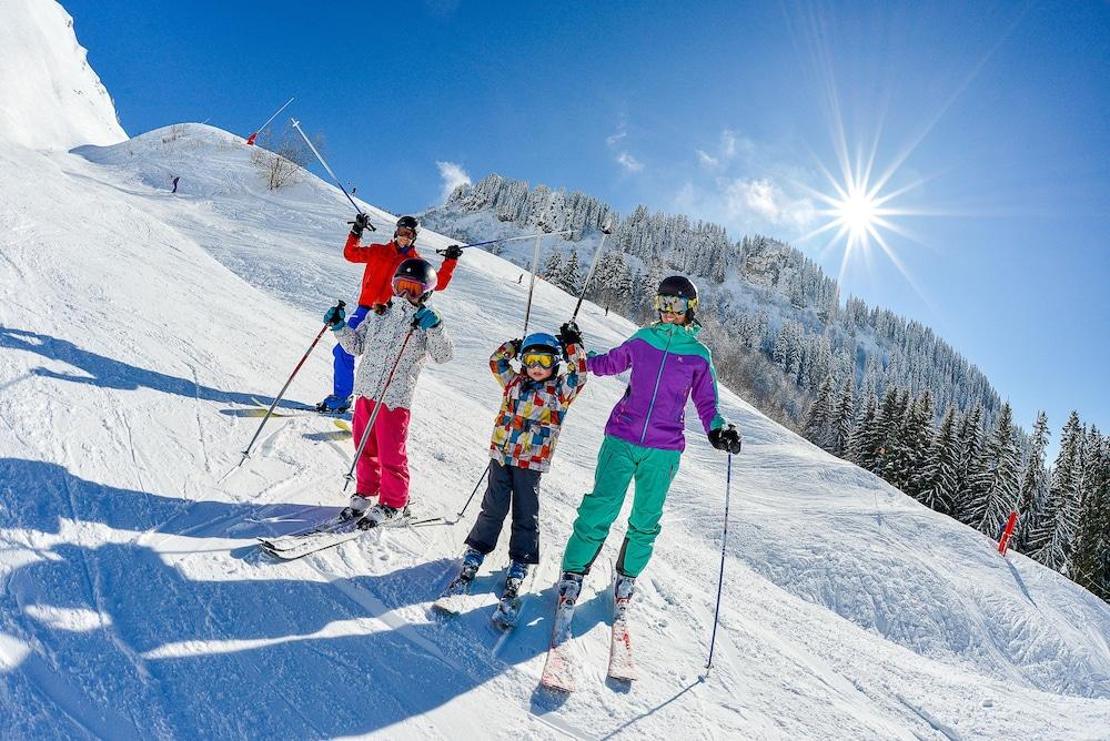 Hotel Alpen Roc 라클루자 외부 사진