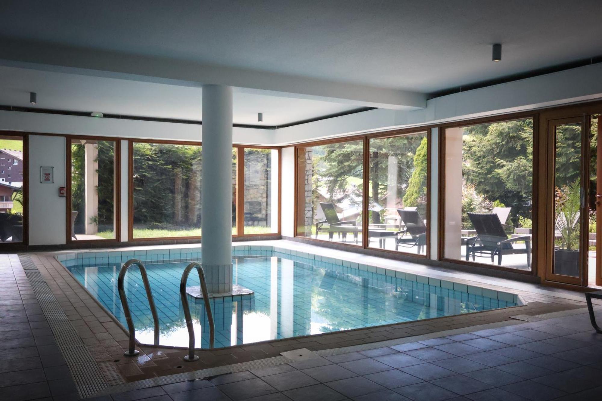 Hotel Alpen Roc 라클루자 외부 사진